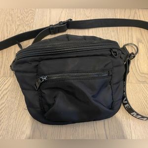 Steve Madden - nylon belt bag